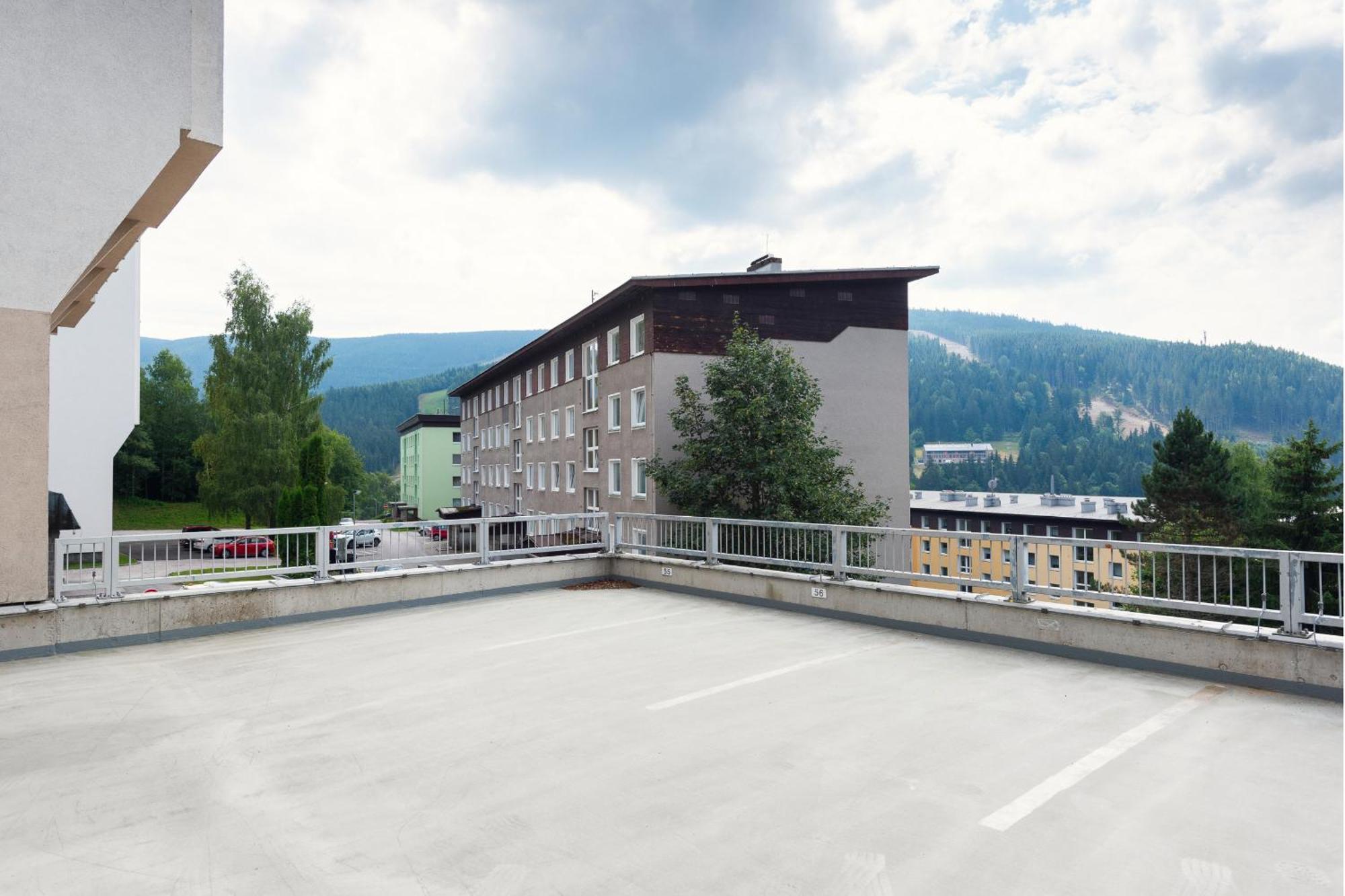 Špindlerŭv Mlýn Cozy Mountain Apartment מראה חיצוני תמונה